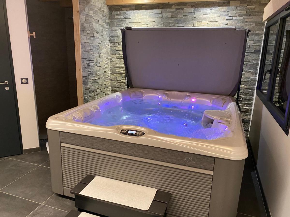 Gite De Charme Avec Jacuzzi #Calme #Cosy Viuz-en-Sallaz Zewnętrze zdjęcie